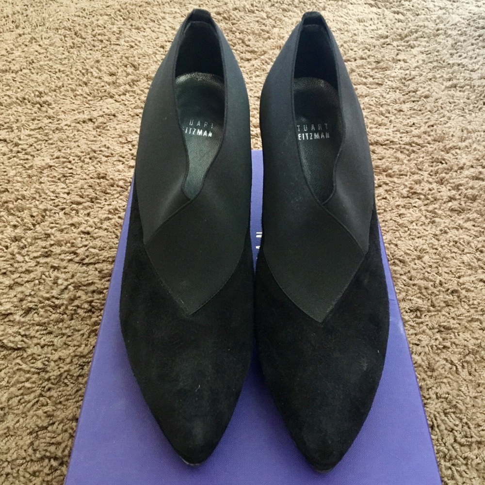 Stuart Weitzman Littleneck Black Suede 2.5” Heel